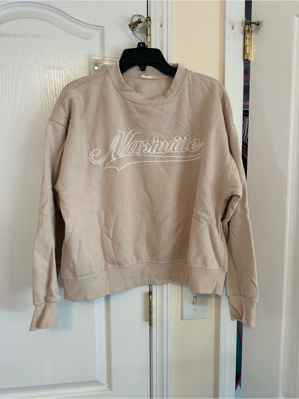 Altar'd State Nashville Beige Sweatshirt